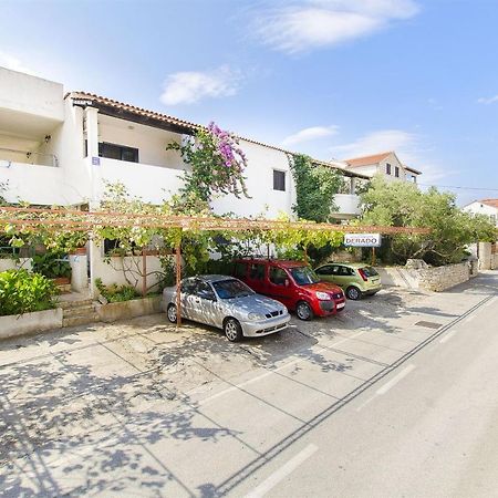 Apartments Derado Супетар Экстерьер фото