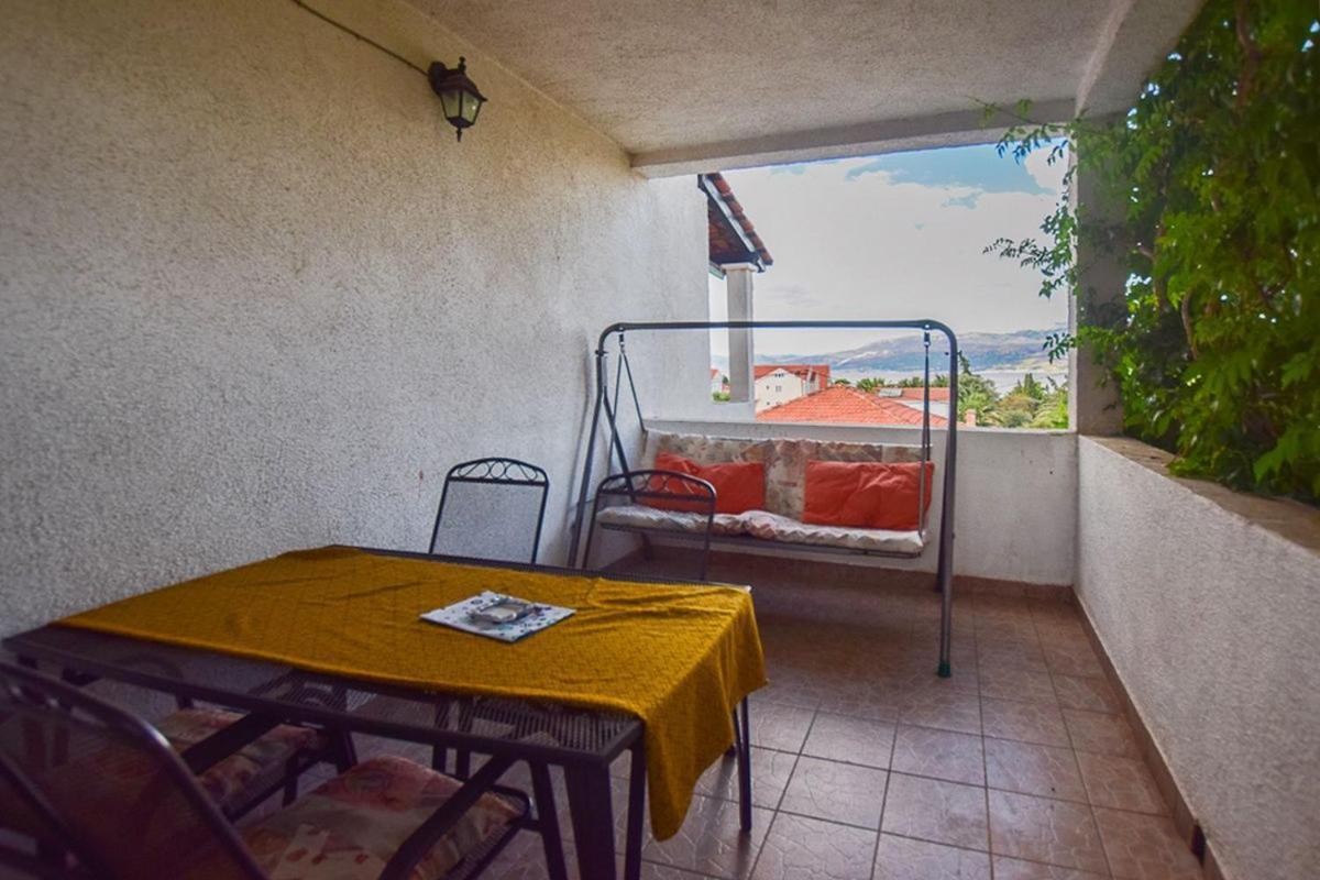 Apartments Derado Супетар Экстерьер фото